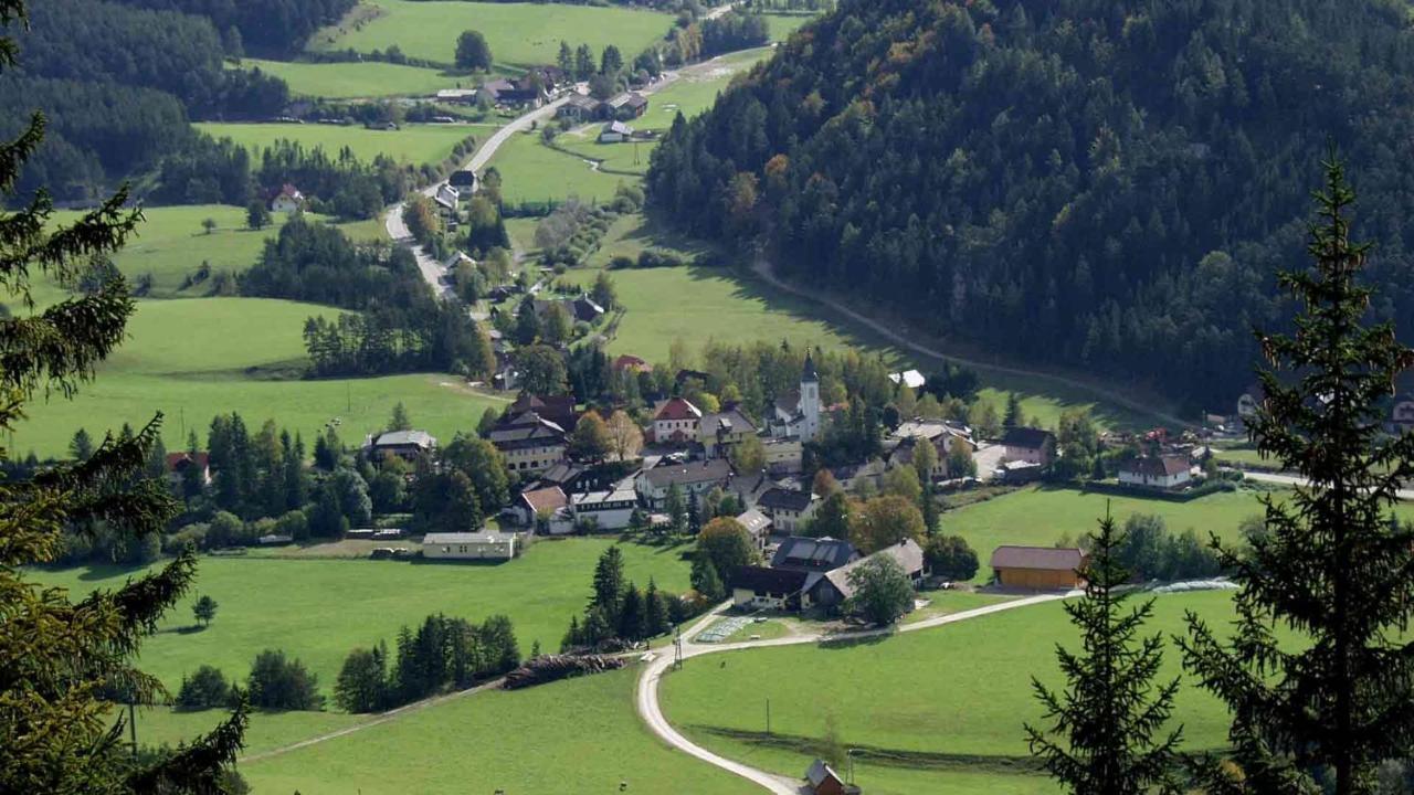 Hotel Kaiser Franz Josef Rohr im Gebirge Екстер'єр фото