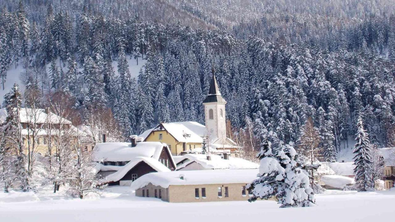 Hotel Kaiser Franz Josef Rohr im Gebirge Екстер'єр фото